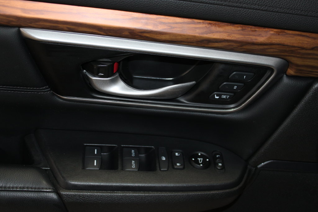 Used 2022 Honda CR-V EX-L image 6