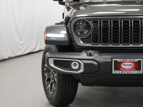 New 2026 Jeep Gladiator Sport AWD/4WD image 5