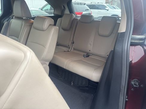 Used 2018 Honda Odyssey Touring image 14