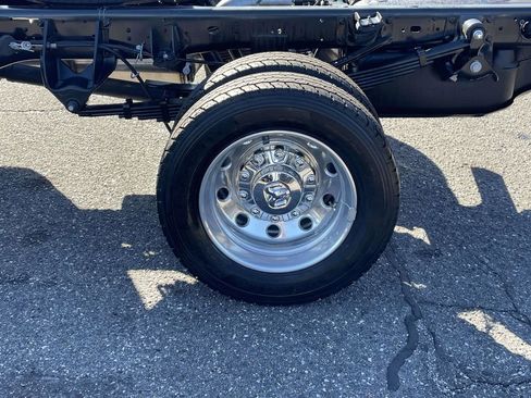 New 2026 RAM 4500 Tradesman w/ Chrome Appearance Group AWD/4WD image 10