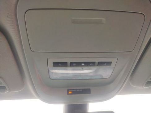 Used 2020 Chevrolet Colorado ZR2 image 40