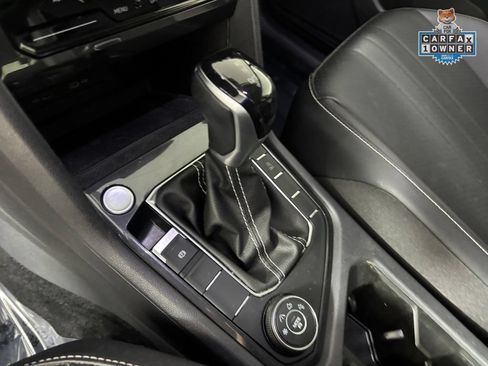 Used 2023 Volkswagen Tiguan SE w/ Panoramic Sunroof Package AWD/4WD image 25