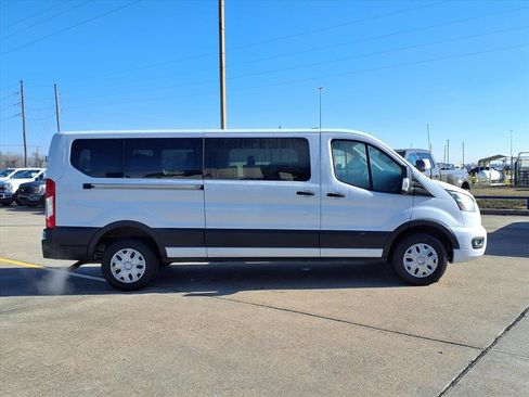 Used 2023 Ford Transit 350 XLT image 8