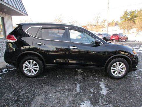 Used 2016 Nissan Rogue SV w/ SV Premium Package image 9