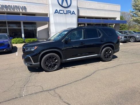 Used 2025 Honda Pilot Touring image 36