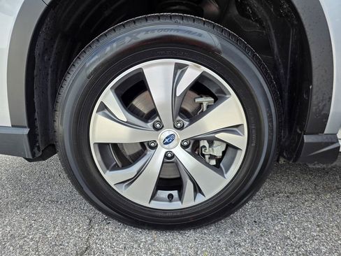 Certified 2024 Subaru Ascent Premium w/ Convenience Package image 30