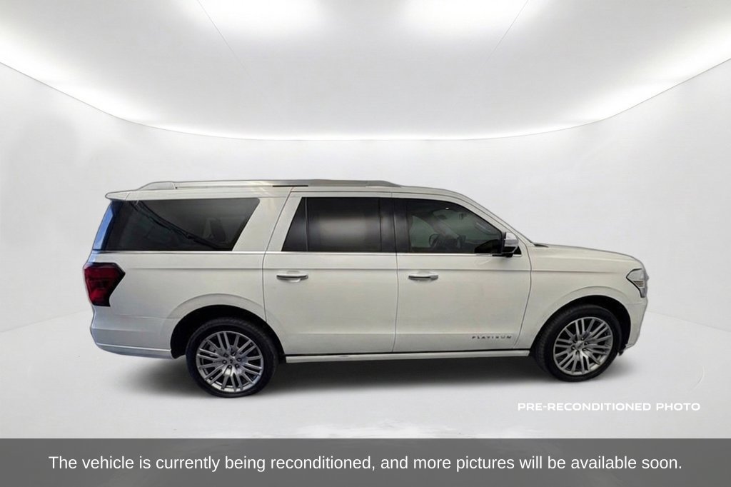 Used 2023 Ford Expedition Max Platinum AWD/4WD image 7