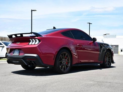 Used 2025 Ford Mustang GT Premium RWD image 10