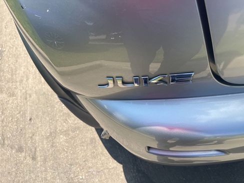 Used 2012 Nissan Juke S FWD image 4