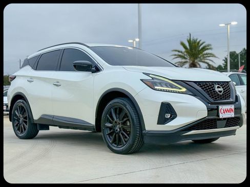 Used 2023 Nissan Murano SV w/ SV Midnight Edition Package FWD image 5