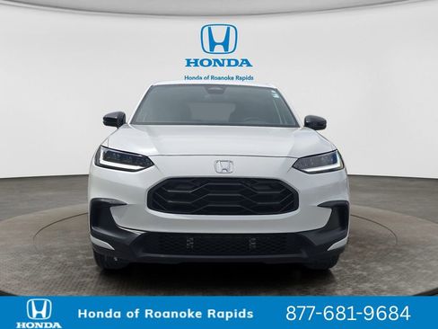 Used 2025 Honda HR-V Sport image 8