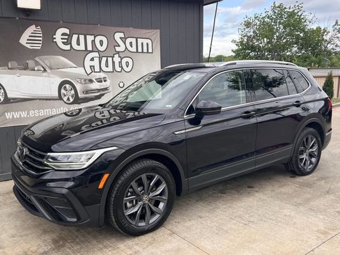 Used 2023 Volkswagen Tiguan SE FWD image 4