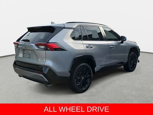 Used 2023 Toyota RAV4 SE w/ Convenience Package AWD/4WD image 5