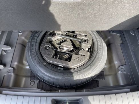 Used 2025 Hyundai Kona SEL image 31