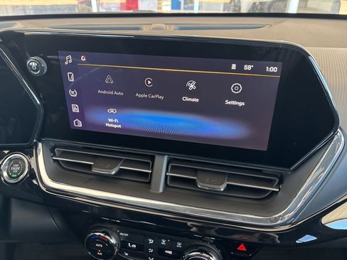 New 2026 Chevrolet Trax RS w/ Sunroof Package image 17