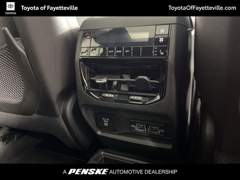 Used 2024 Jeep Grand Cherokee L Limited w/ Trailer Tow Package image 9