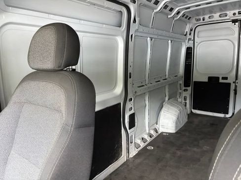 Used 2023 RAM ProMaster 2500 FWD image 15