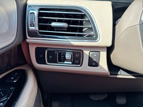 Used 2022 Lincoln Navigator L Reserve AWD/4WD image 19