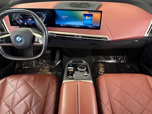 Certified 2024 BMW iX xDrive50 w/ Sport Package AWD/4WD image 15
