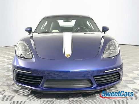 Used 2024 Porsche 718 Cayman image 2