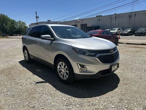 Used 2019 Chevrolet Equinox LT AWD/4WD image 11