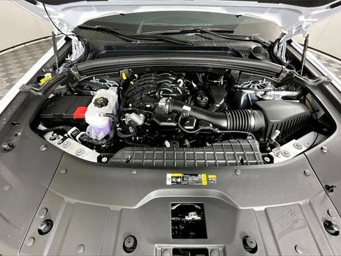 New 2025 Jeep Grand Cherokee L Altitude image 2