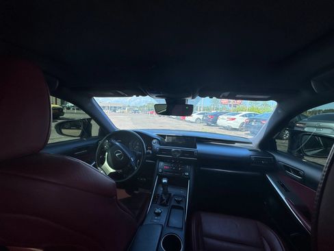 Used 2018 Lexus IS 300 F Sport w/ F Sport Package RWD image 16