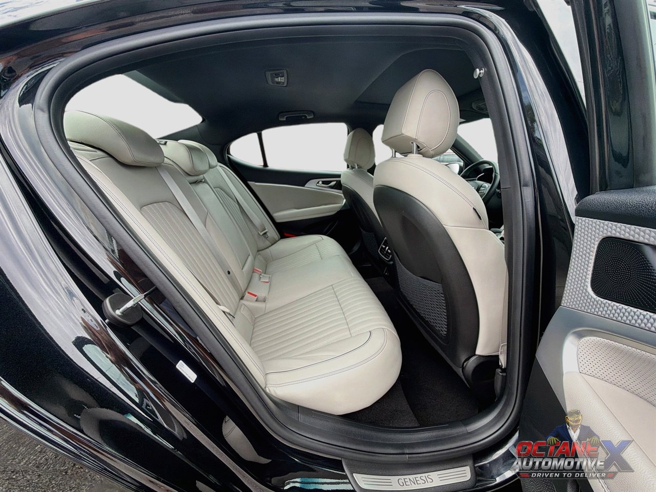 Used 2023 Genesis G70 2.0T w/ Sport Prestige Package RWD image 27