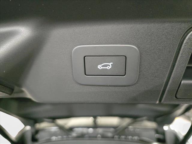 New 2026 Land Rover Range Rover Velar S AWD/4WD image 13