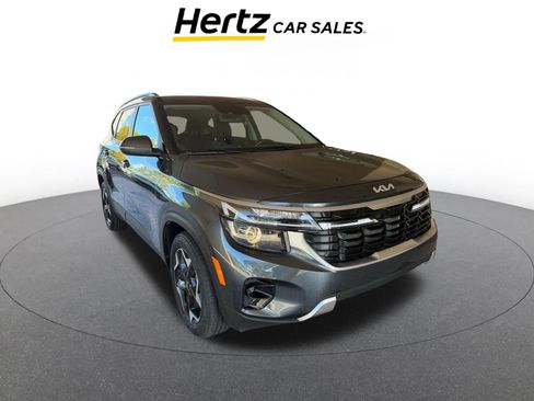 Used 2025 Kia Seltos S image 1