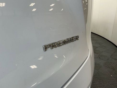 Used 2019 Chevrolet Blazer Premier w/ Sun and Wheels Package image 25