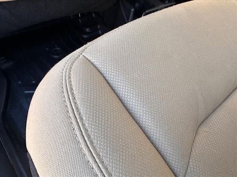 Used 2018 Jeep Wrangler Unlimited Sahara image 20