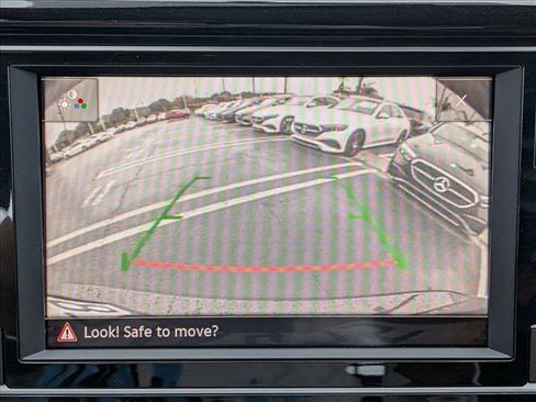 Used 2022 Volkswagen Taos S image 13