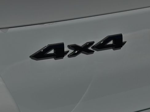 New 2026 Jeep Grand Cherokee L Summit AWD/4WD image 29