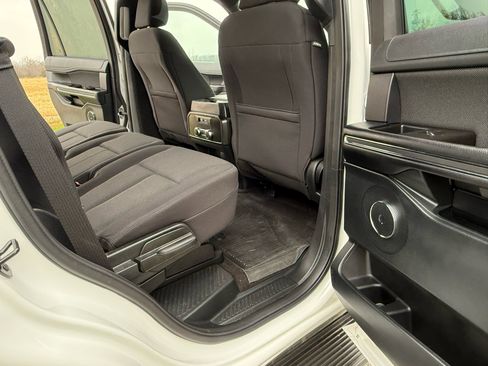 Used 2020 Ford Expedition XL image 19
