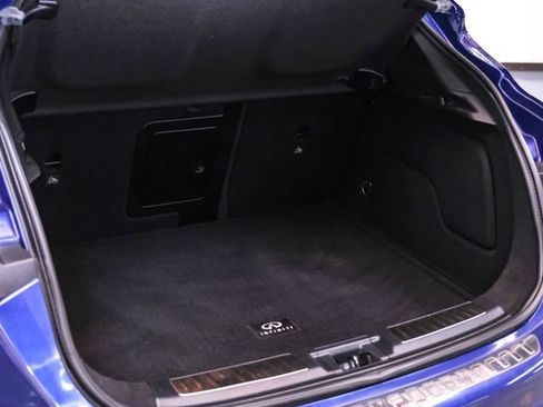 Used 2018 INFINITI QX30 Premium w/ Cargo Package image 52