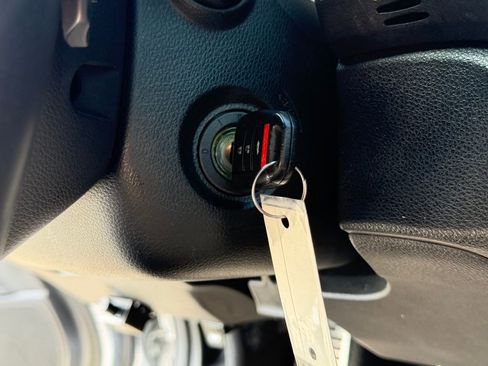 Used 2017 Honda Accord Sport image 21