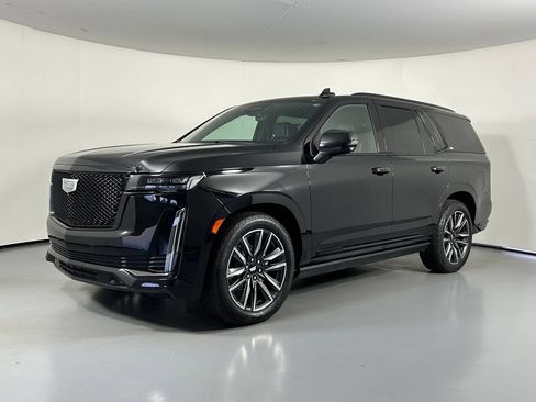 Used 2021 Cadillac Escalade Sport w/ Driver Assist Tech Package AWD/4WD image 3