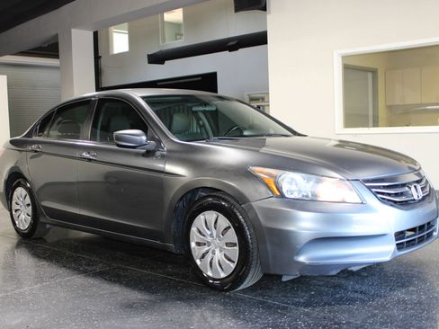 Used 2012 Honda Accord LX image 27