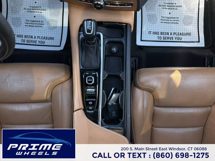 Used 2016 Volvo XC90 T6 AWD/4WD image 23