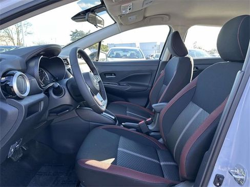 New 2025 Nissan Versa SR w/ Trunk Package image 16
