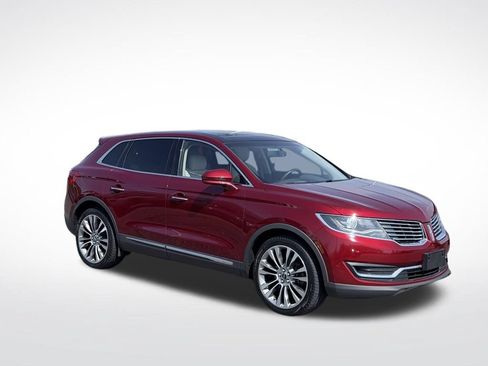 Used 2016 Lincoln MKX Reserve w/ Enhanced Security Package AWD/4WD image 4