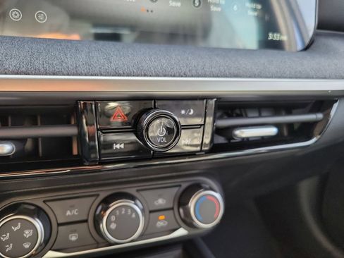 New 2026 Nissan Kicks S FWD image 27