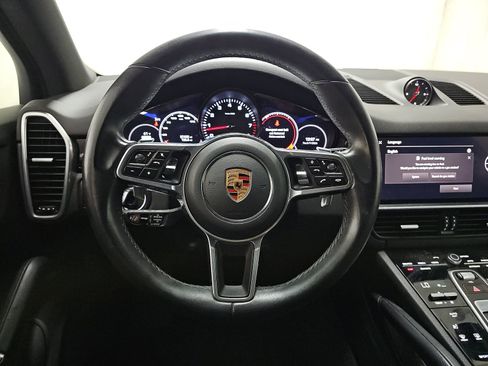 Used 2023 Porsche Cayenne Platinum Edition w/ Assistance Package AWD/4WD image 14