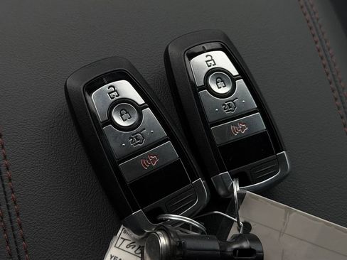 New 2026 Ford Explorer Active RWD image 27