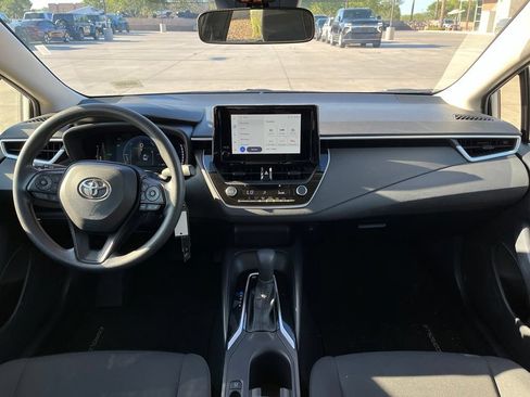 Used 2026 Toyota Corolla LE FWD image 12
