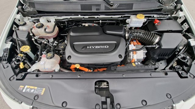 Used 2023 Chrysler Pacifica Limited FWD image 25
