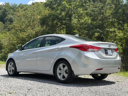 Used 2012 Hyundai Elantra GLS w/ Preferred Pkg 3 FWD image 6