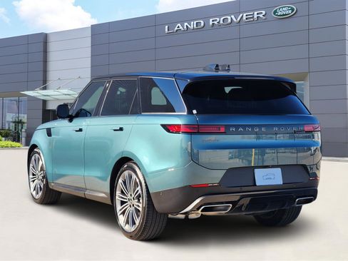 Certified 2025 Land Rover Range Rover Sport SE image 4