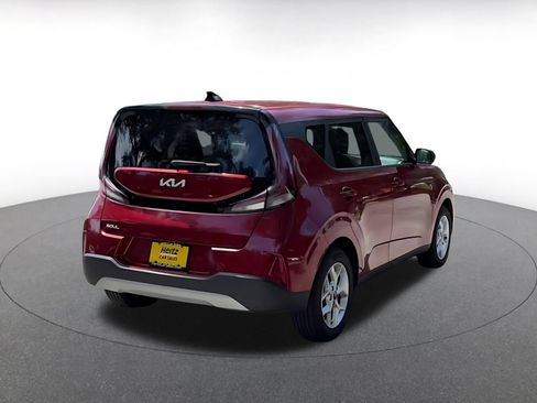 Used 2025 Kia Soul LX w/ LX Technology Package FWD image 15